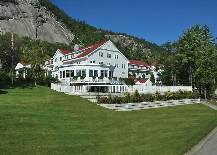 White Mountain And Resort