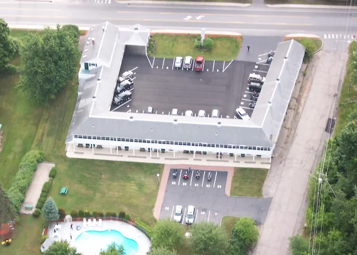Briarcliff Motel